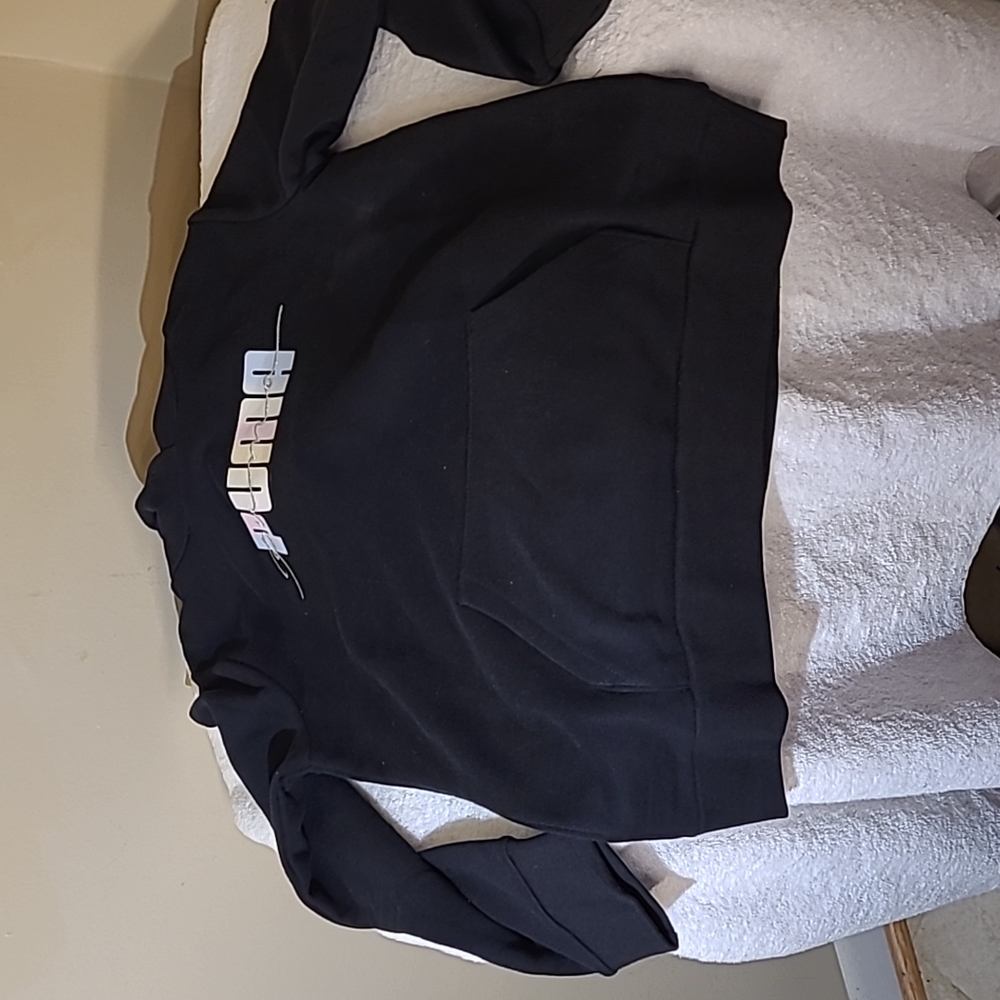 PUMA Sweatshirt